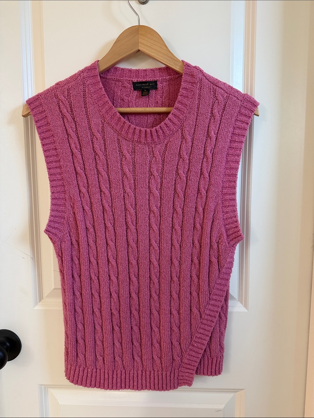 Current Air Pink Cable Knit Sleeveless Sweater Vest